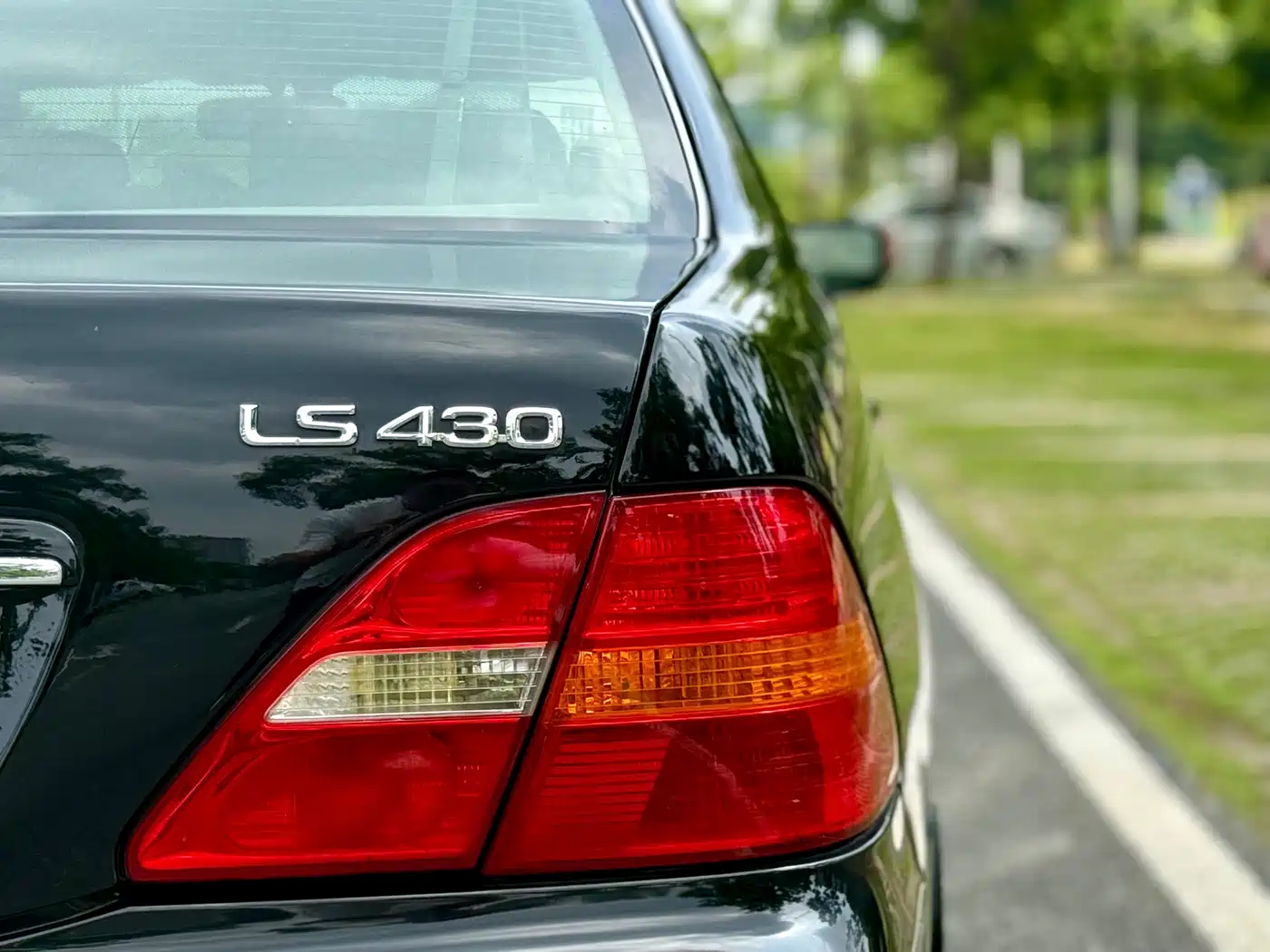 Lexus LS 2003