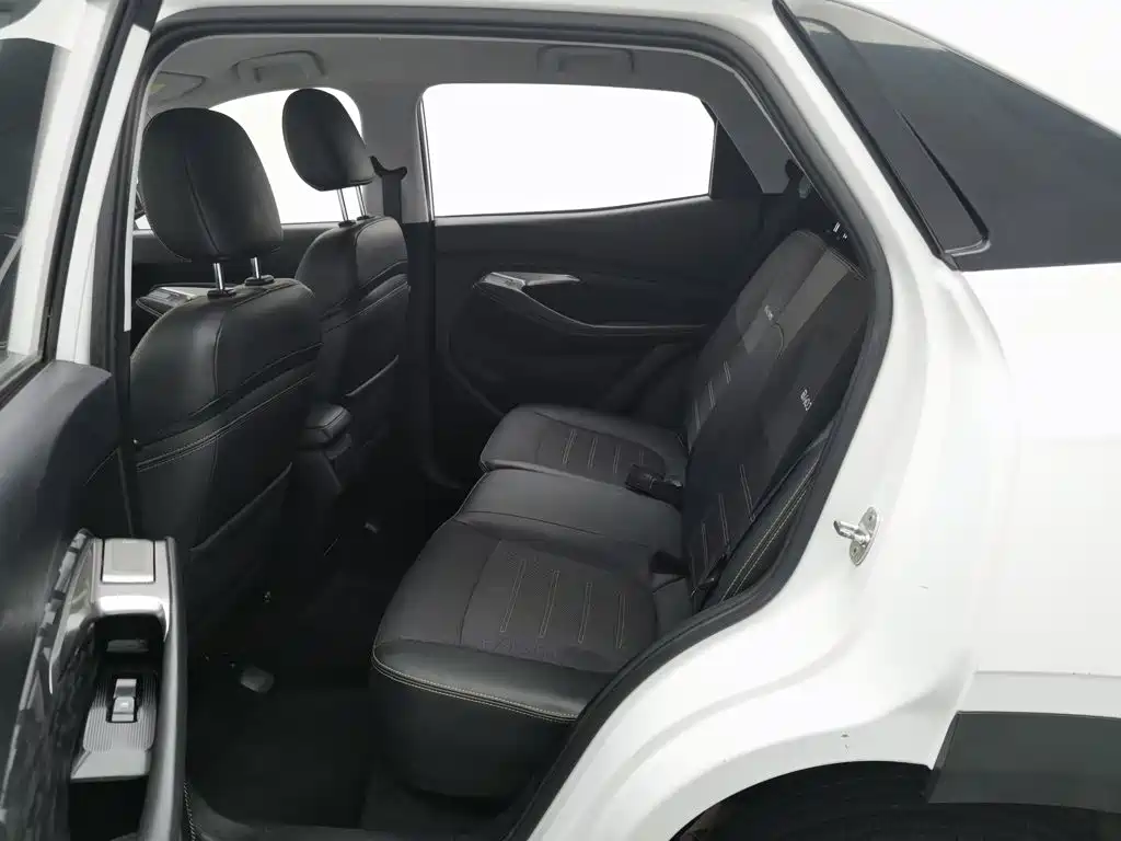 Baojun RS-3 2020 2020 1.5L CVT 24-hour Online Elite Model