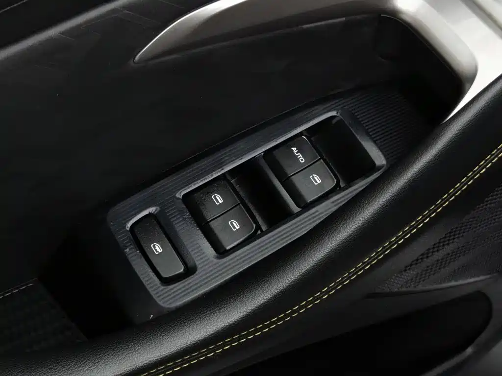 Baojun RS-3 2020 2020 1.5L CVT 24-hour Online Elite Model