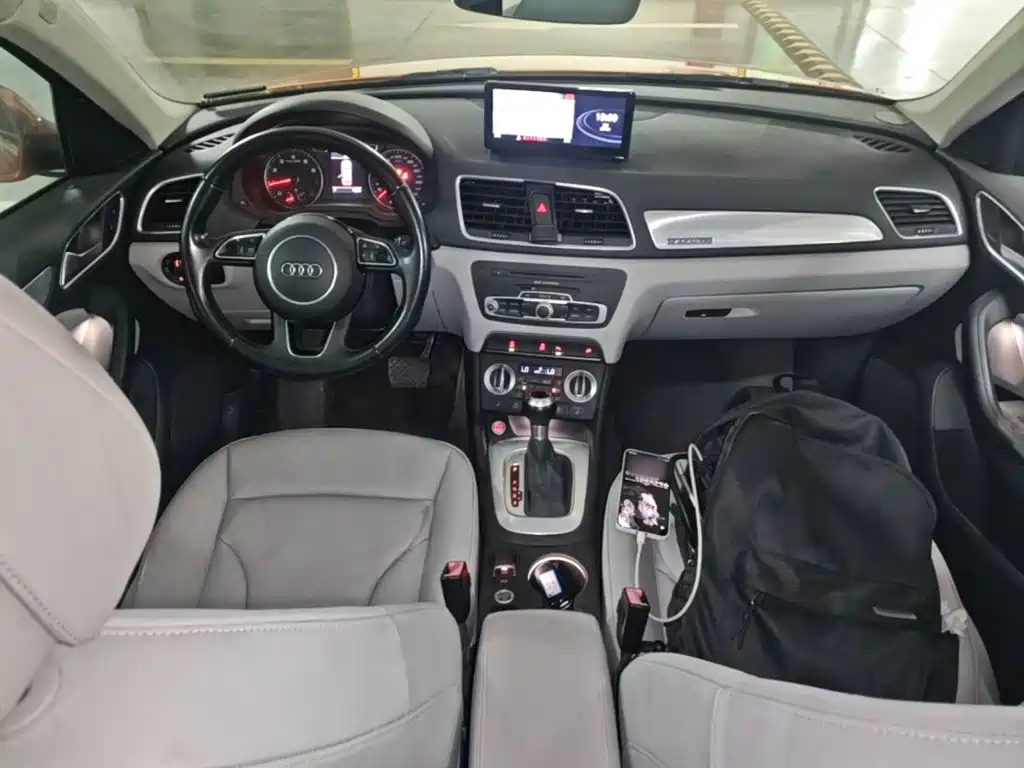 Фото 10 - Audi Q3