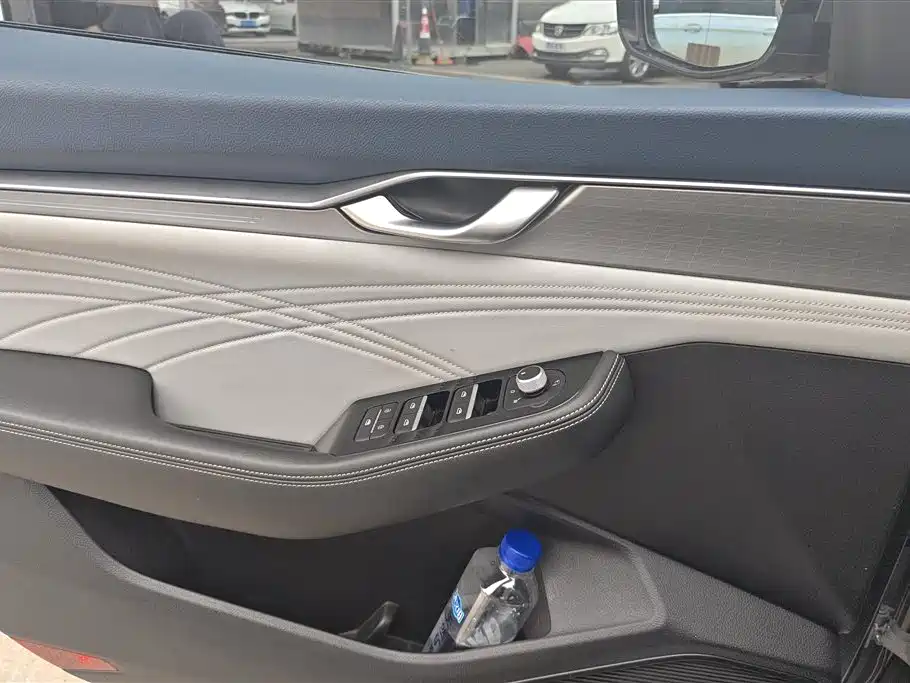 GEELY AUTOMOBILE XINGRUI