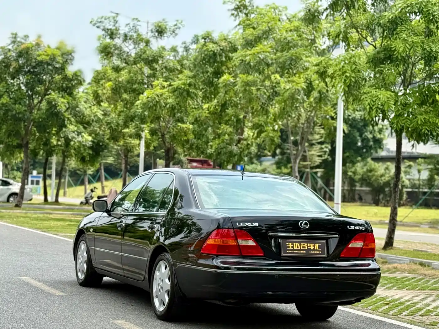 Lexus LS 2003