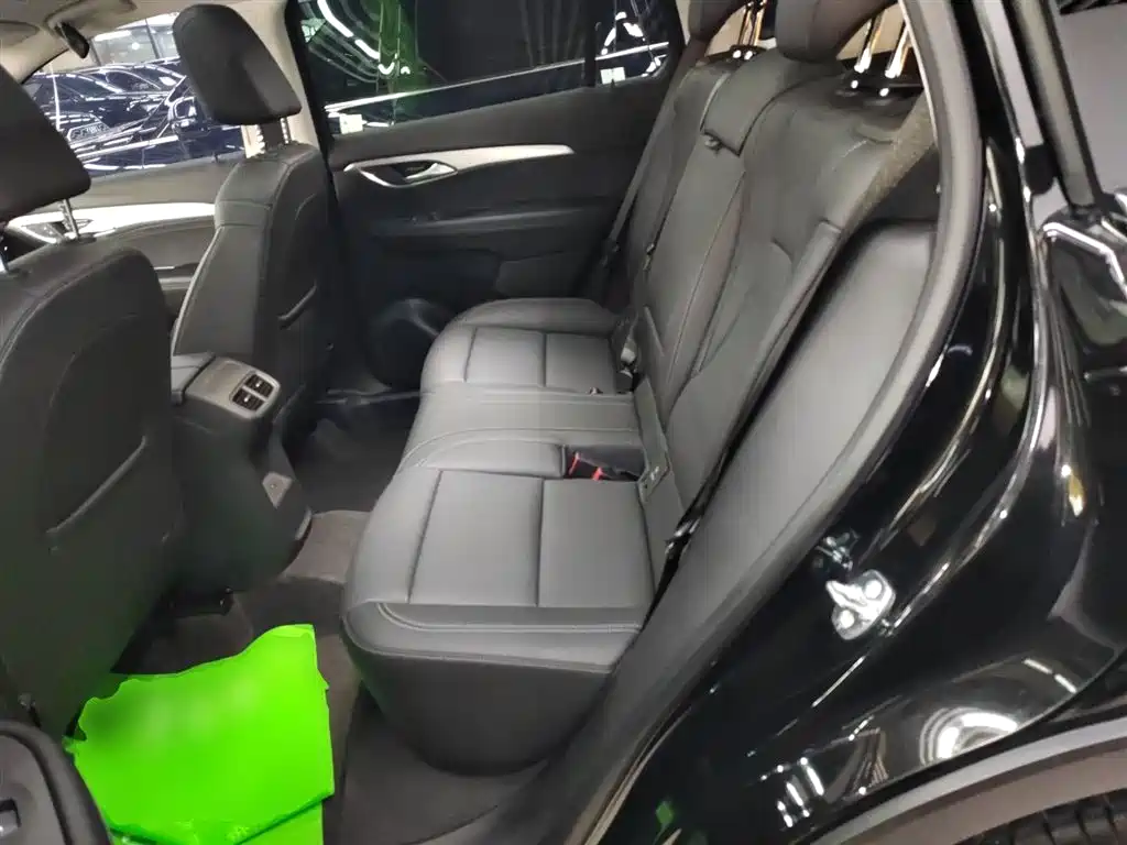 Buick Envision Plus 2025 Enclave Plus 28T 2WD Platinum Edition фото 13