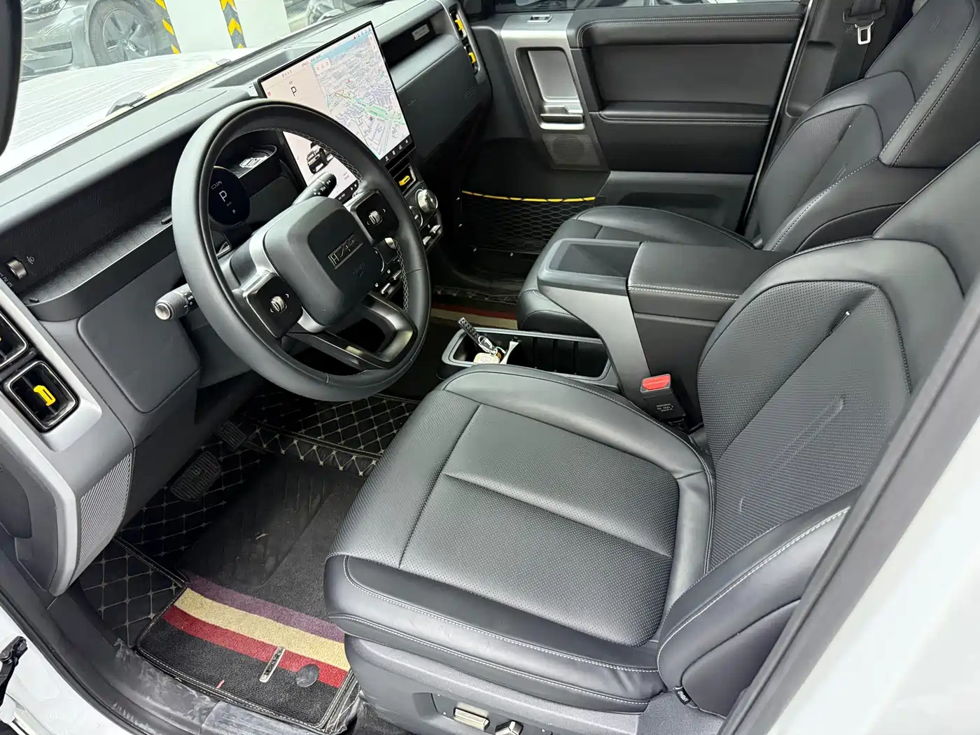 Photo 5 - iCAR V23