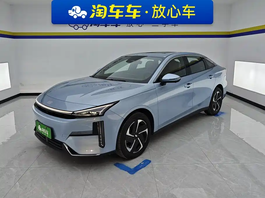 Geely Galaxy Galaxy L6 2025