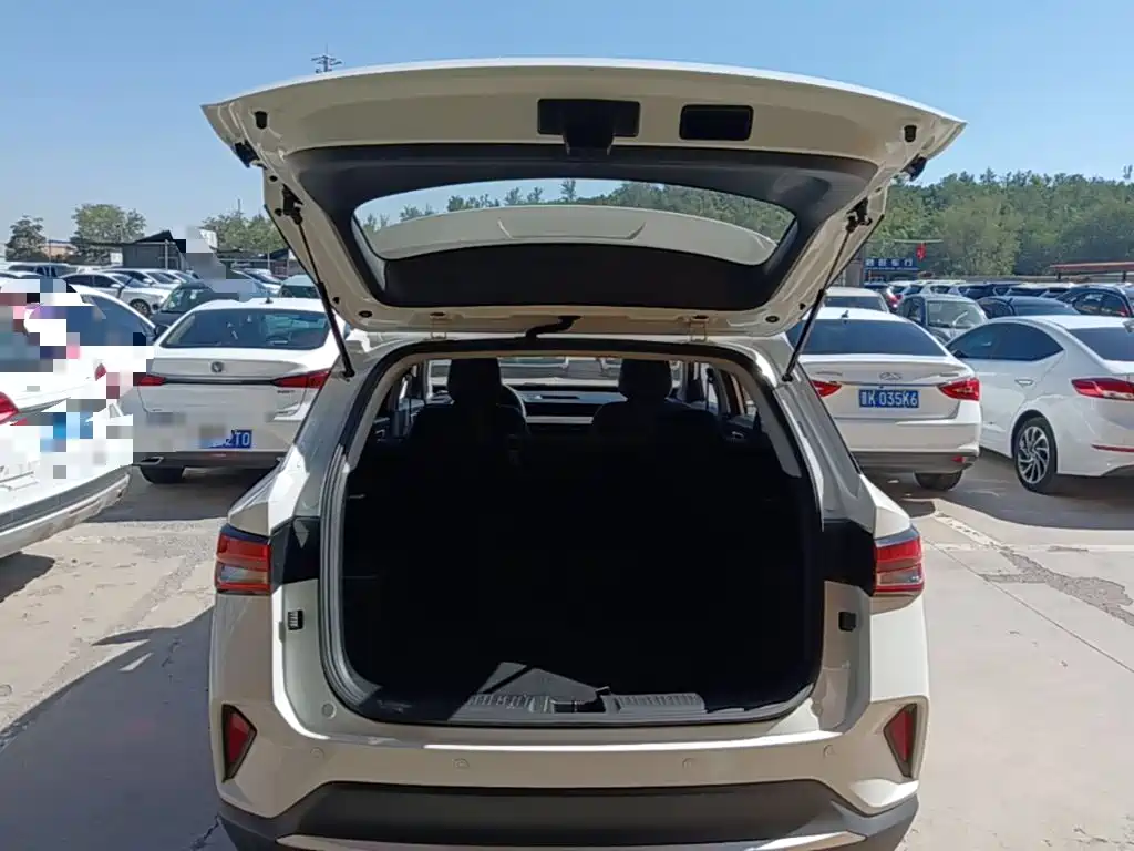 Wuling Motors Wuling Xingchi 2023 2022 1.5L Manual Freedom Edition