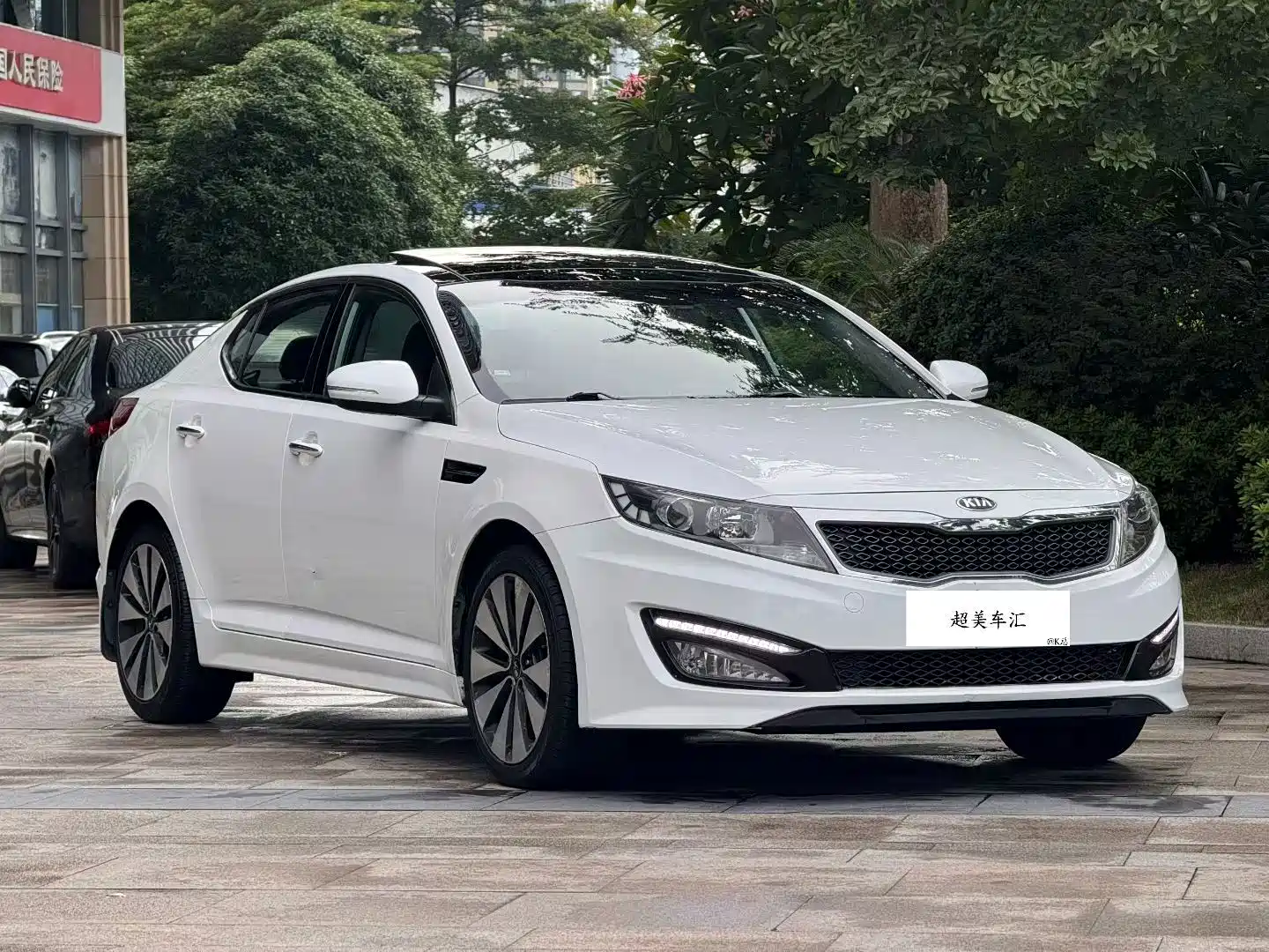 Фото 3 - Kia K5