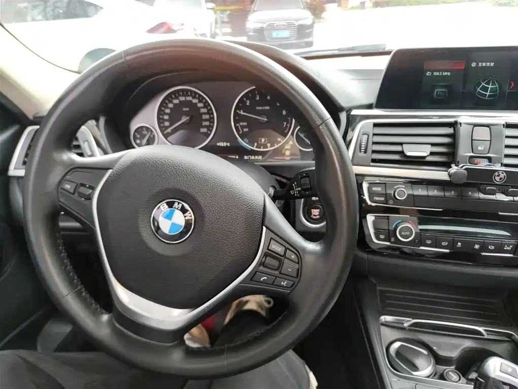 BMW 3 Series 2018 320Li Fashion Style фото 10