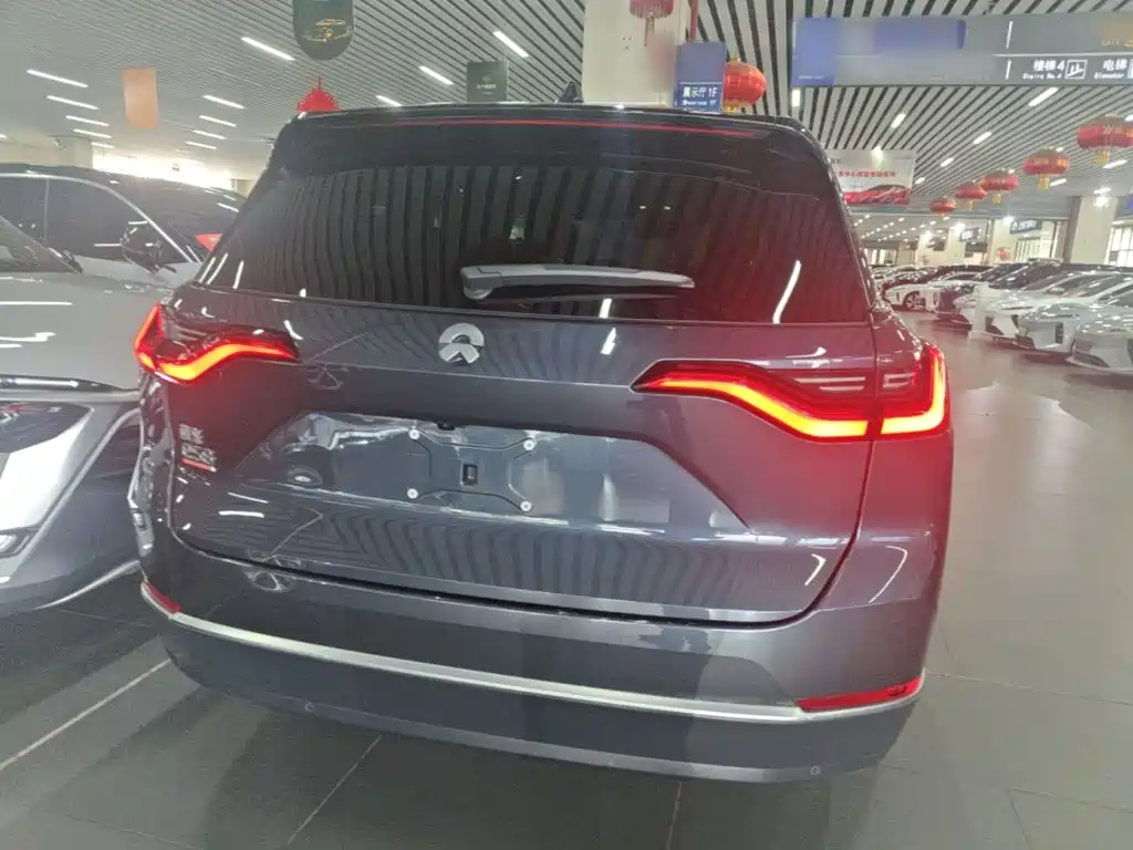 NIO ES8 2021 2020 415KM 7-Seater