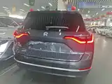 Фото 6 - NIO ES8