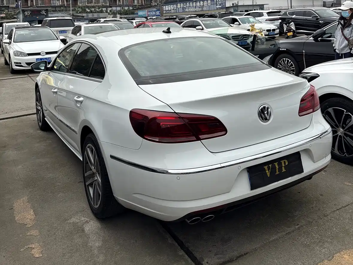 Volkswagen FAW-Volkswagen CC 2016 Model 1.8TSI Premium фото 11