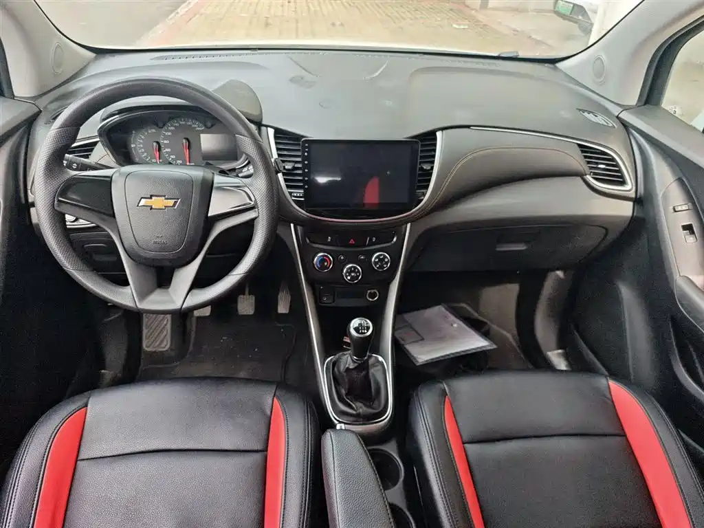Chevrolet Trax 2017 1.4T Manual 2WD Comfort фото 3