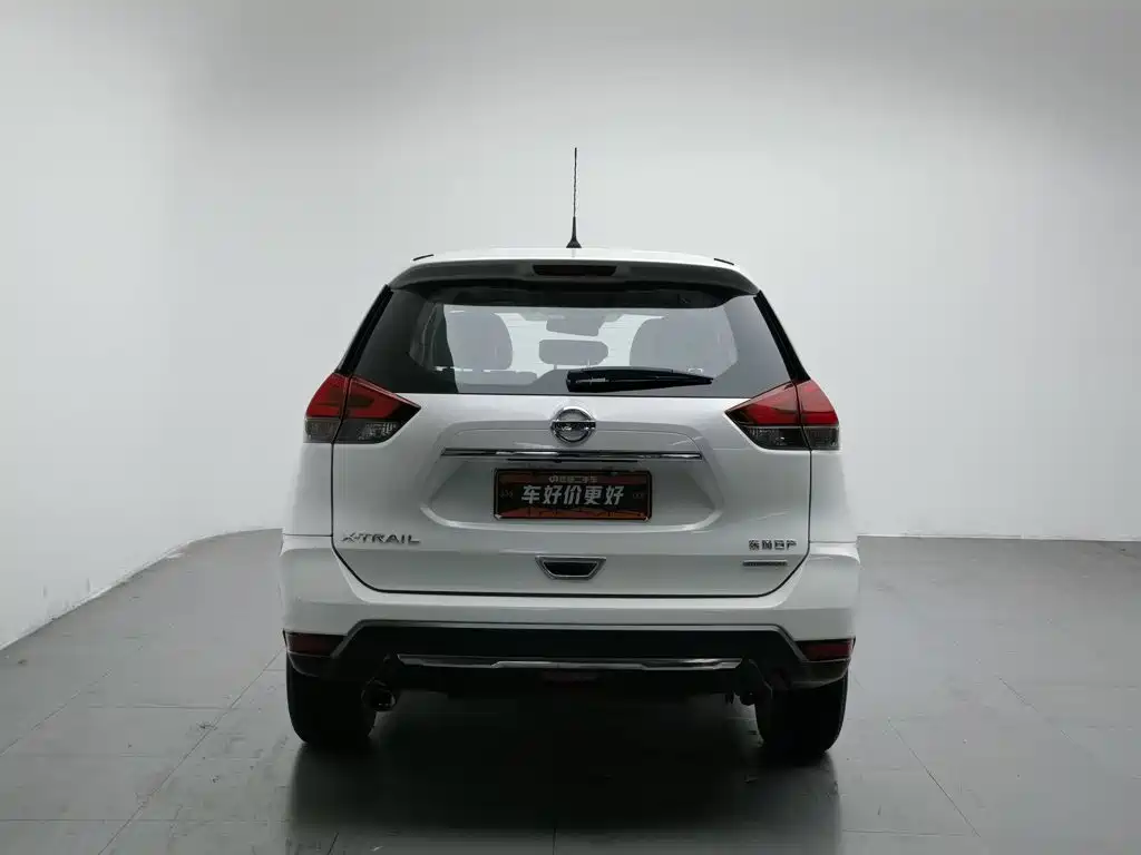 Фото 4 - Nissan X-Trail