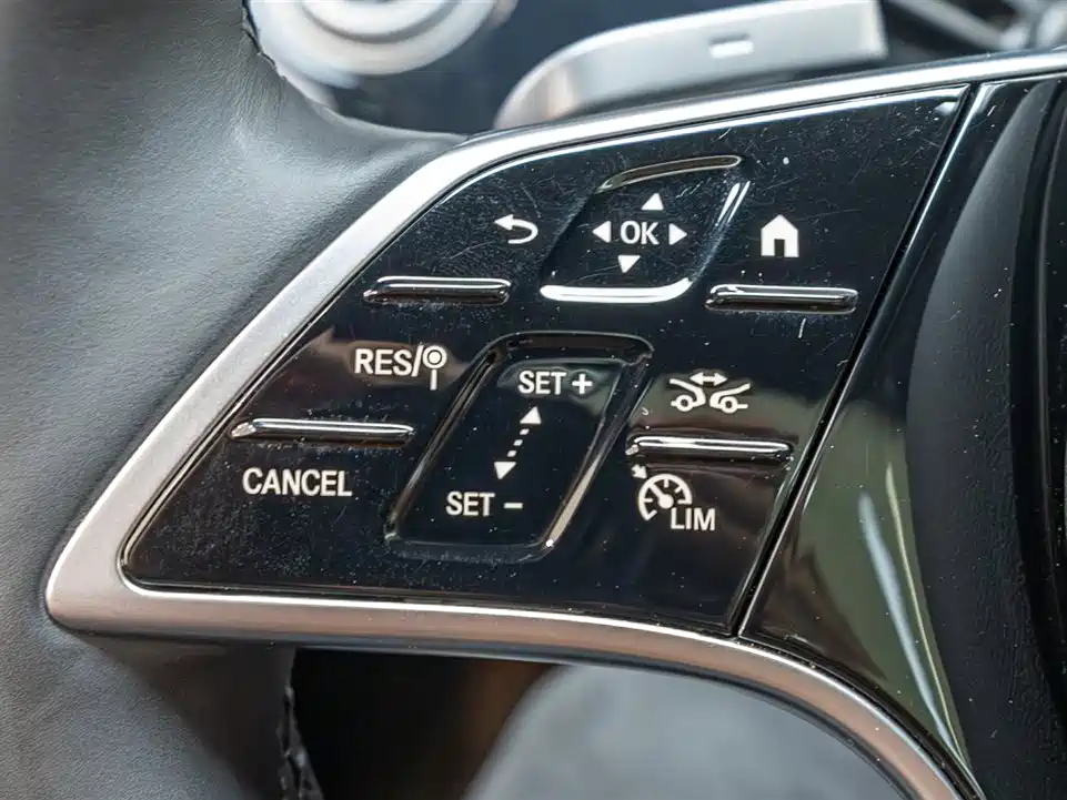 Mercedes-Benz E-Class 2025 Facelift E 300 L Luxury фото 17