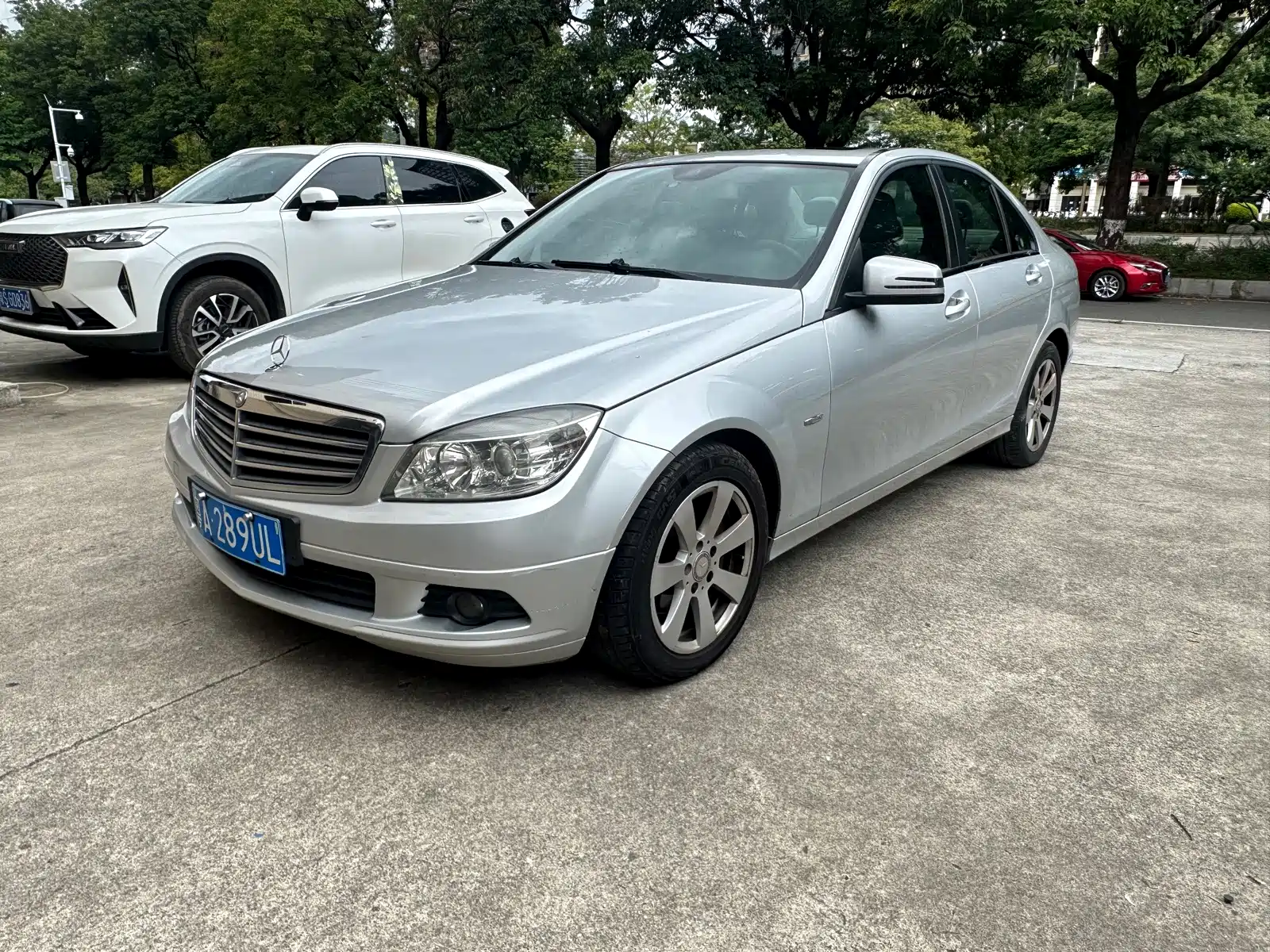 صورة 1 - Mercedes-Benz C-Class