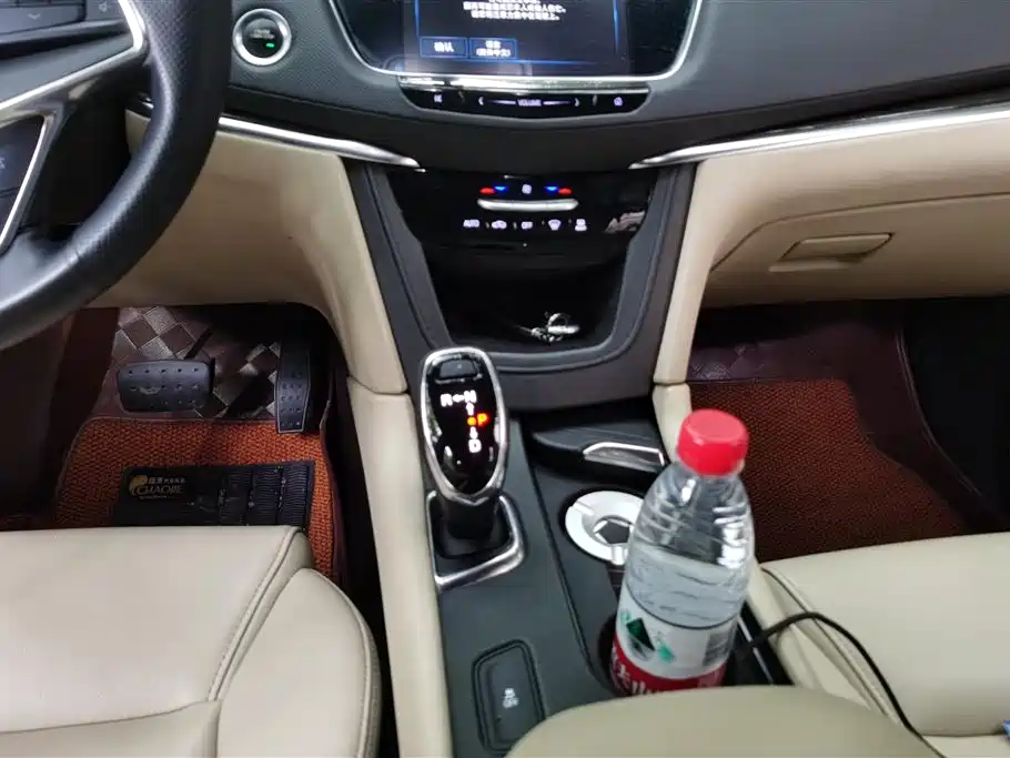 Cadillac XT5 2017 Anniversary Edition 25T Technology фото 16