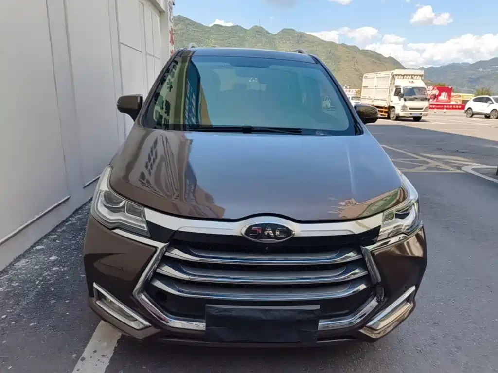 JAC Motors JAC Refine R3 2018 2018 1.6L Manual Luxury Sunroof
