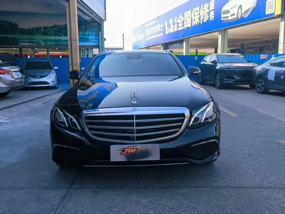Mercedes-Benz E-Class 2016 E 300 L Luxury фото 2