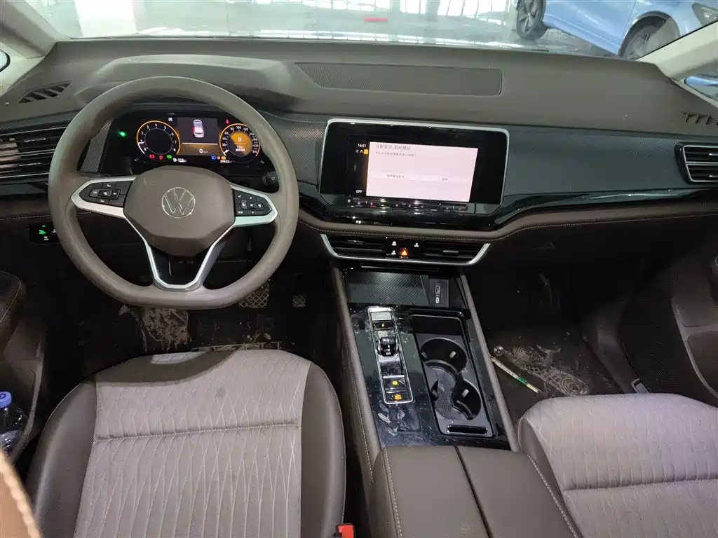 Volkswagen Viloran 2024 330TSI Business Edition фото 10