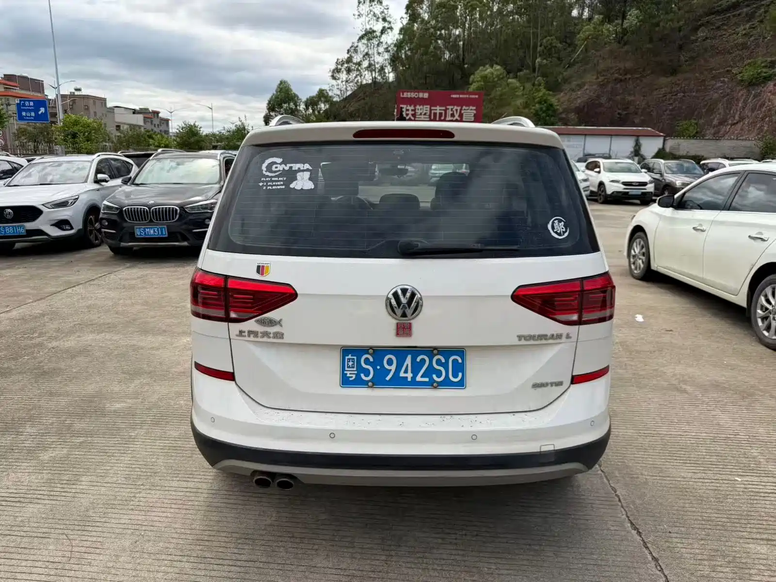 Фото 9 - Volkswagen Touran