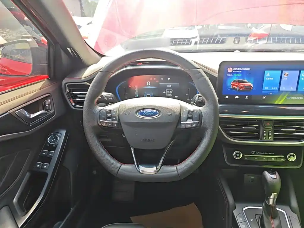 Ford Focus 2022 2022 Hatchback EcoBoost 180 Automatic ST Line