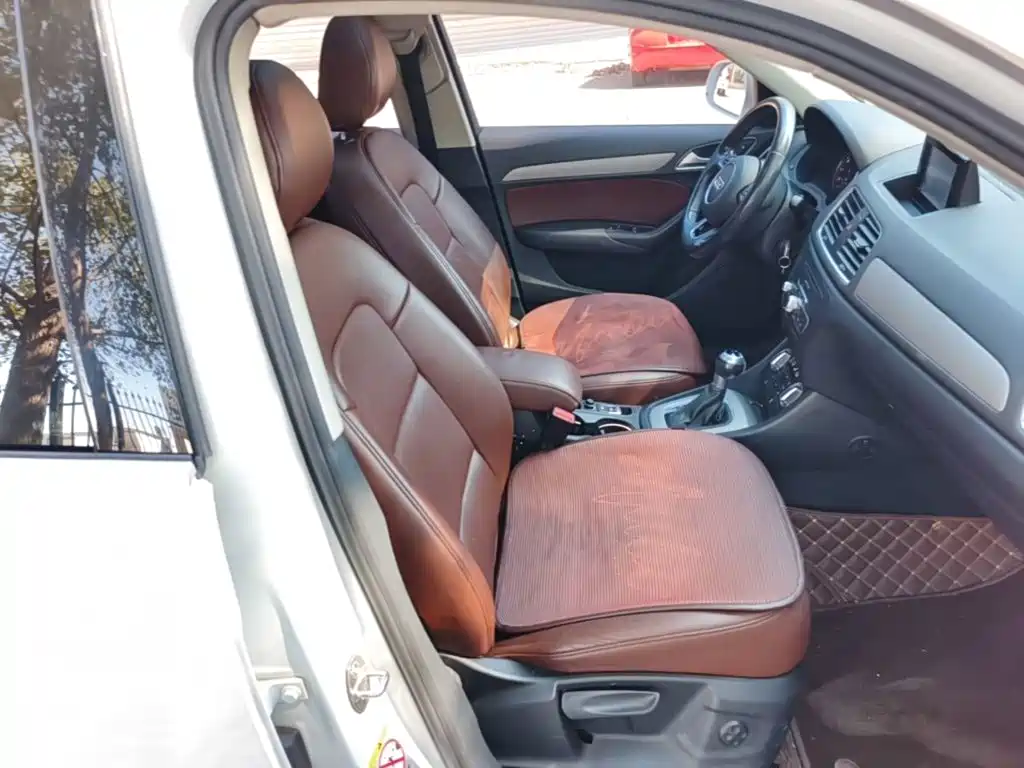 Photo 25 - Audi Q3