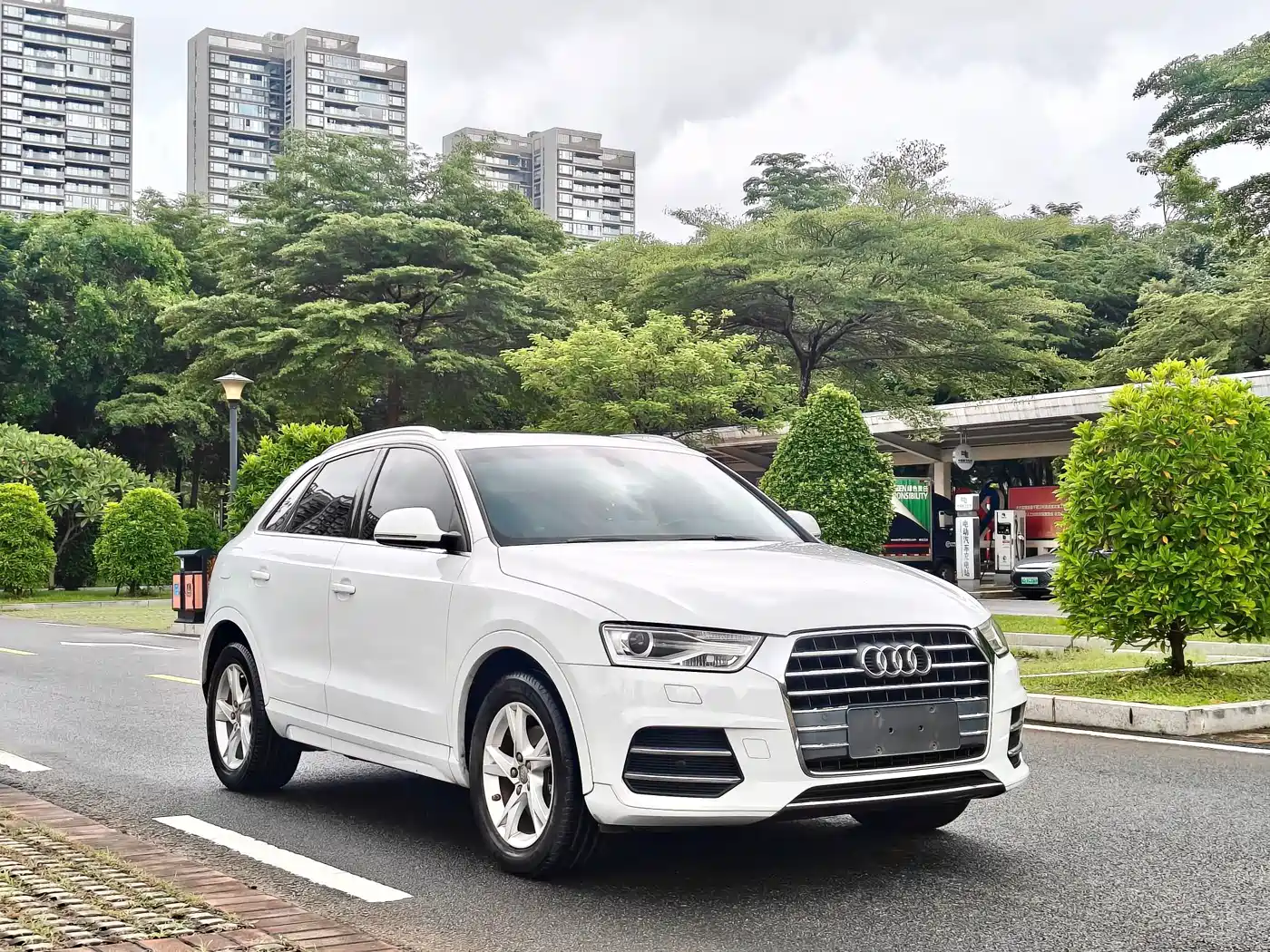 Фото 4 - Audi Q3