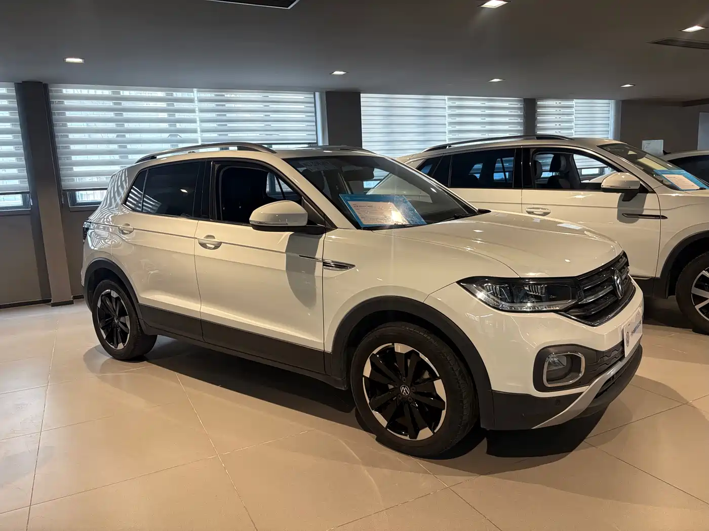 Volkswagen Tanying 2023 Model 200TSI DSG Joy Smart Connect Edition фото 3