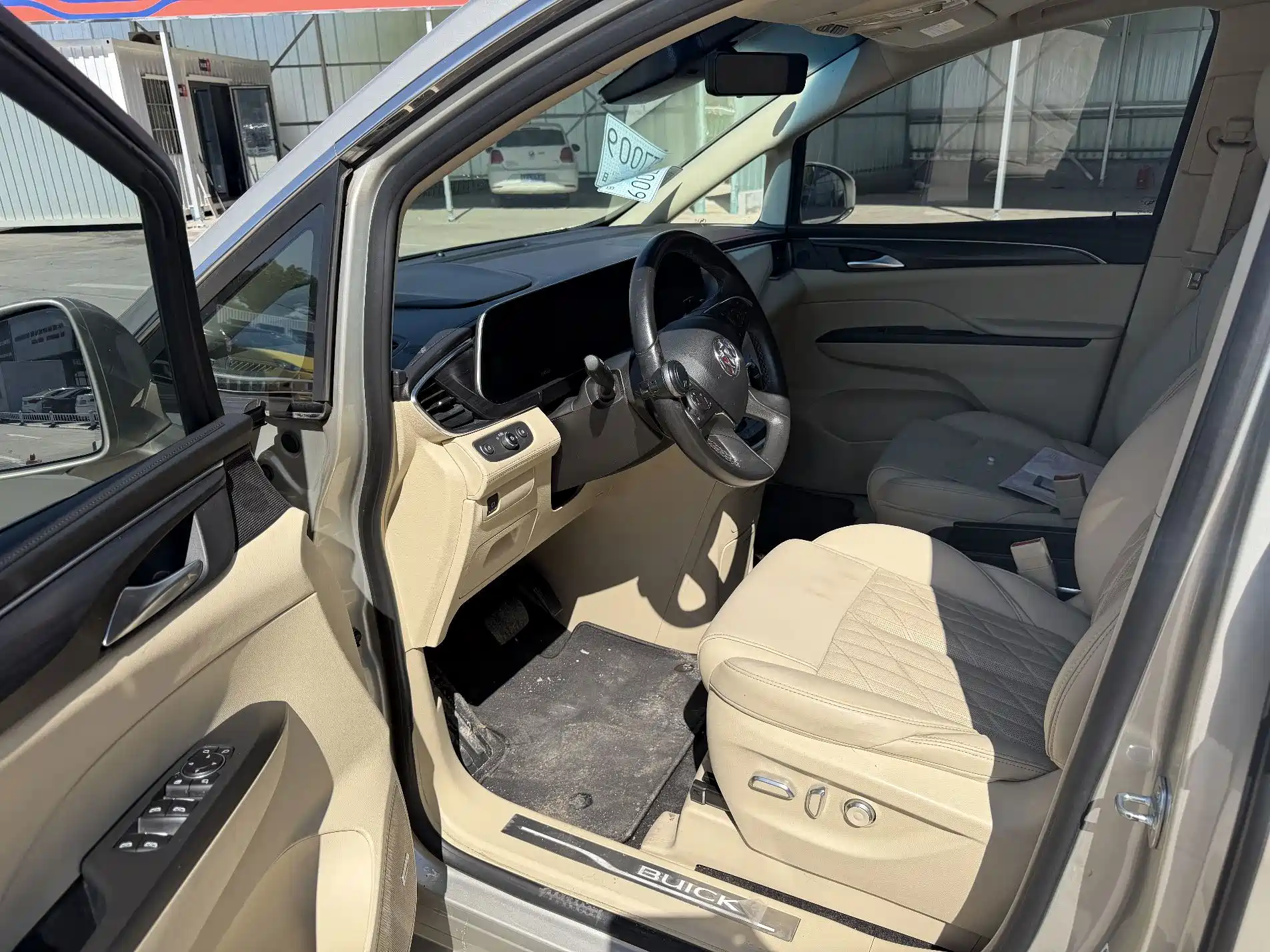 Фото 6 - Buick GL8