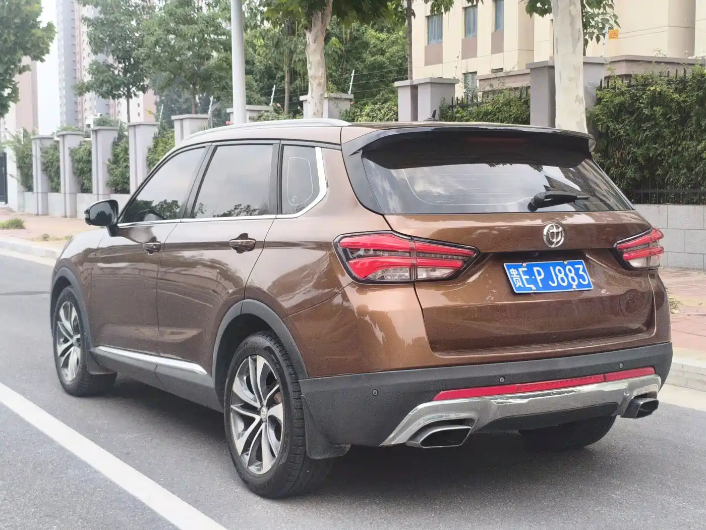 Zhonghua V7 2018 2018 280T DCT Luxury 7-seater