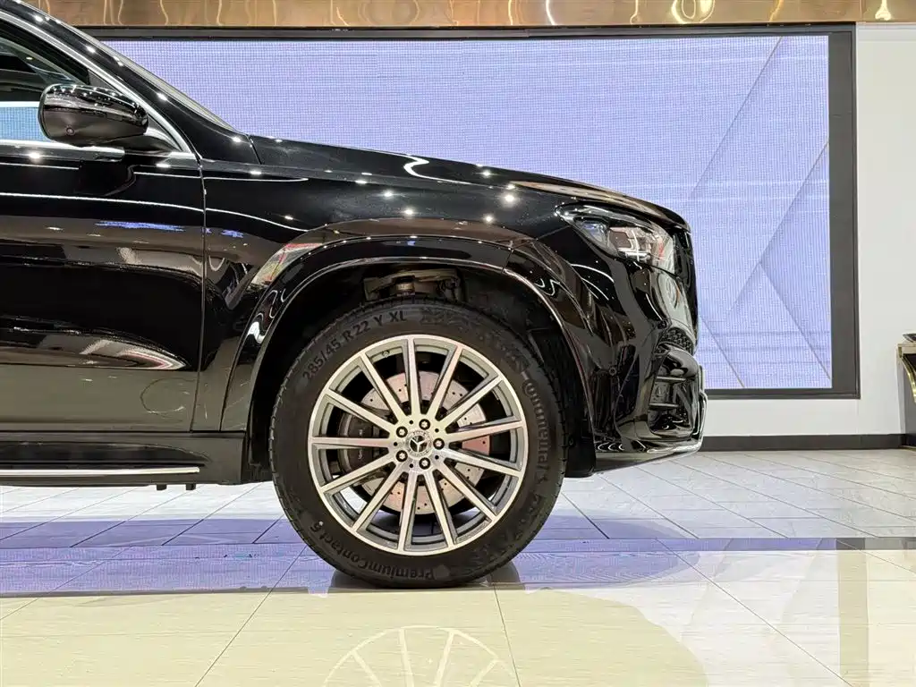 Mercedes-Benz GLS 2024 Model GLS 450 4MATIC Luxury фото 5