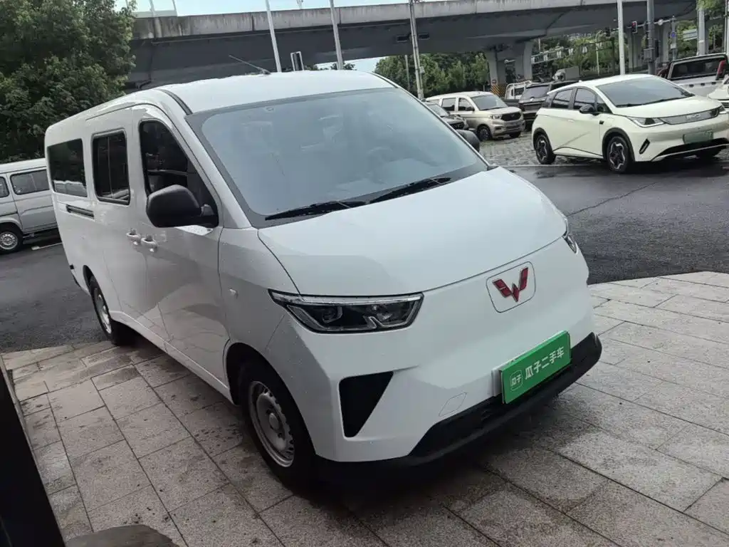 Wuling Motors Wuling Yangguang 2025 2025 400km Bus Comfort Edition