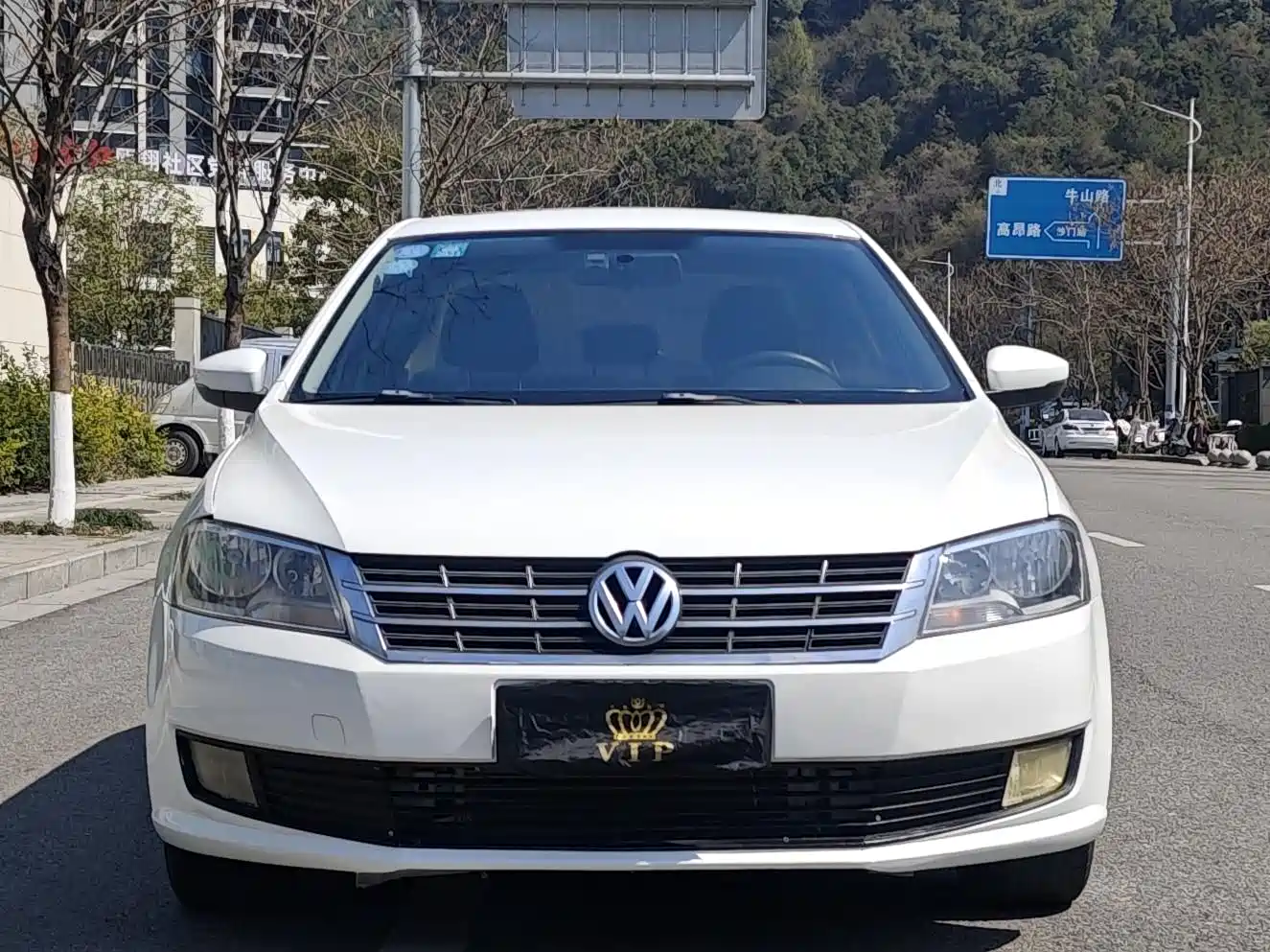 Volkswagen Lavida 2013 1.4TSI DSG Comfort Edition фото 8