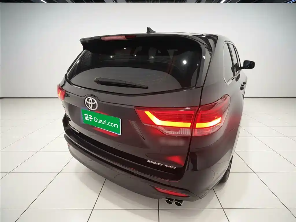 Toyota Highlander 2018 2.0T 4WD Luxury 7-seater China VI фото 6