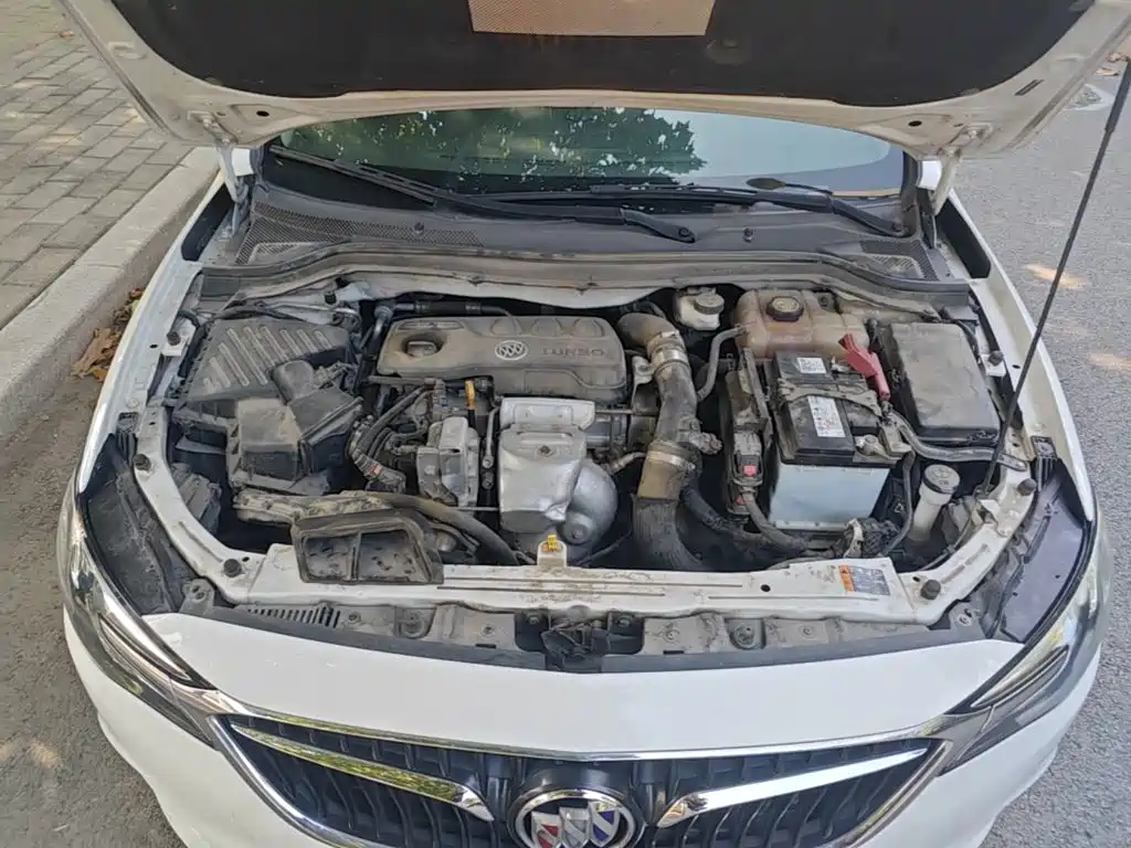 Фото 20 - Buick Excelle