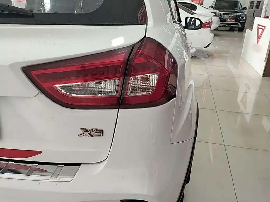 Geely Vision X3 2017 2017 1.5L Manual Elite