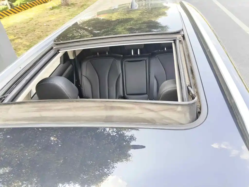 BYD Tang 2018 2018 2.0T Automatic Smart Connection Noble Edition 7-Seater China V