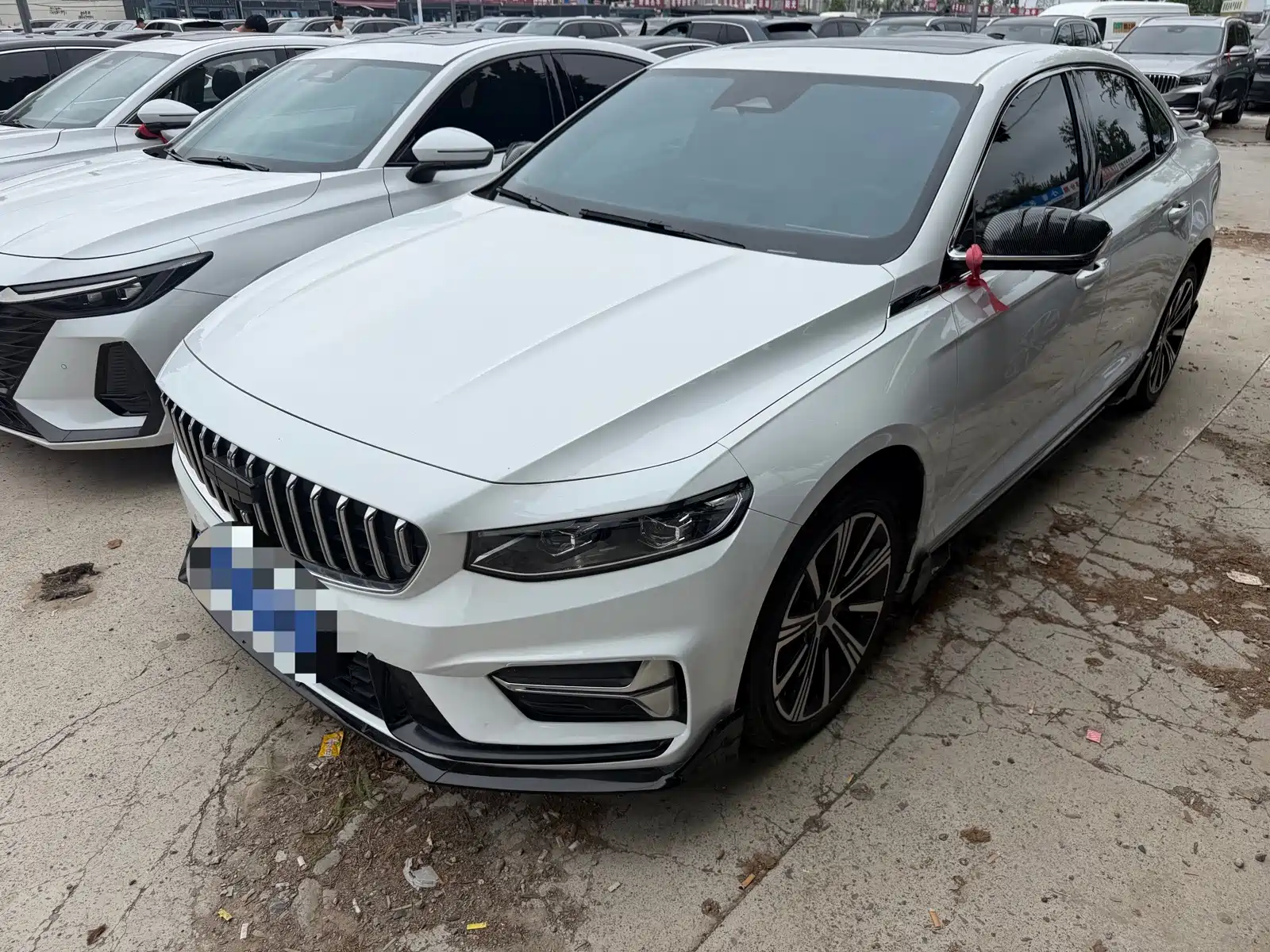 Фото 1 - Geely Preface