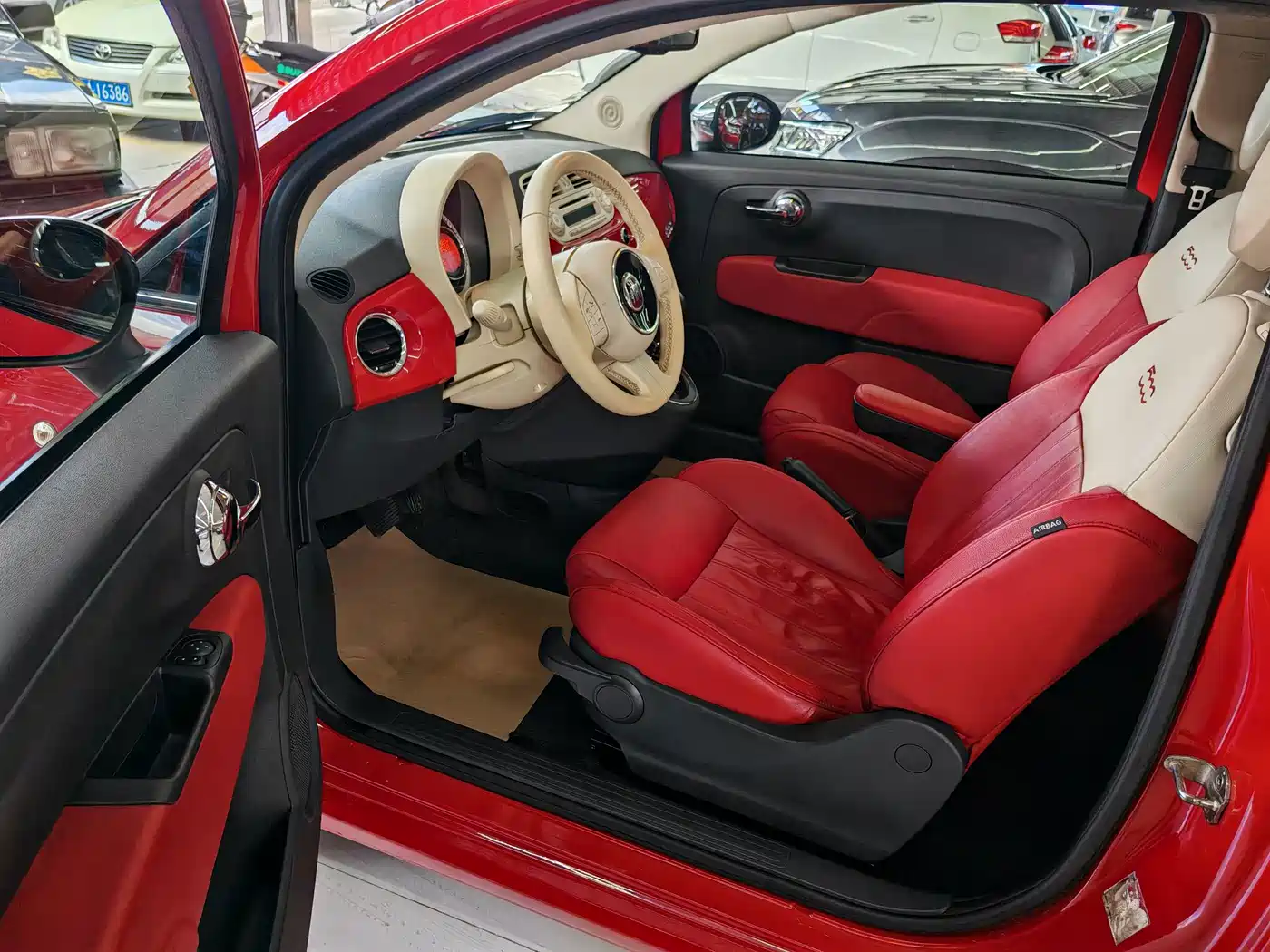 Fiat 500 2013 2011 1.4L Premium Edition