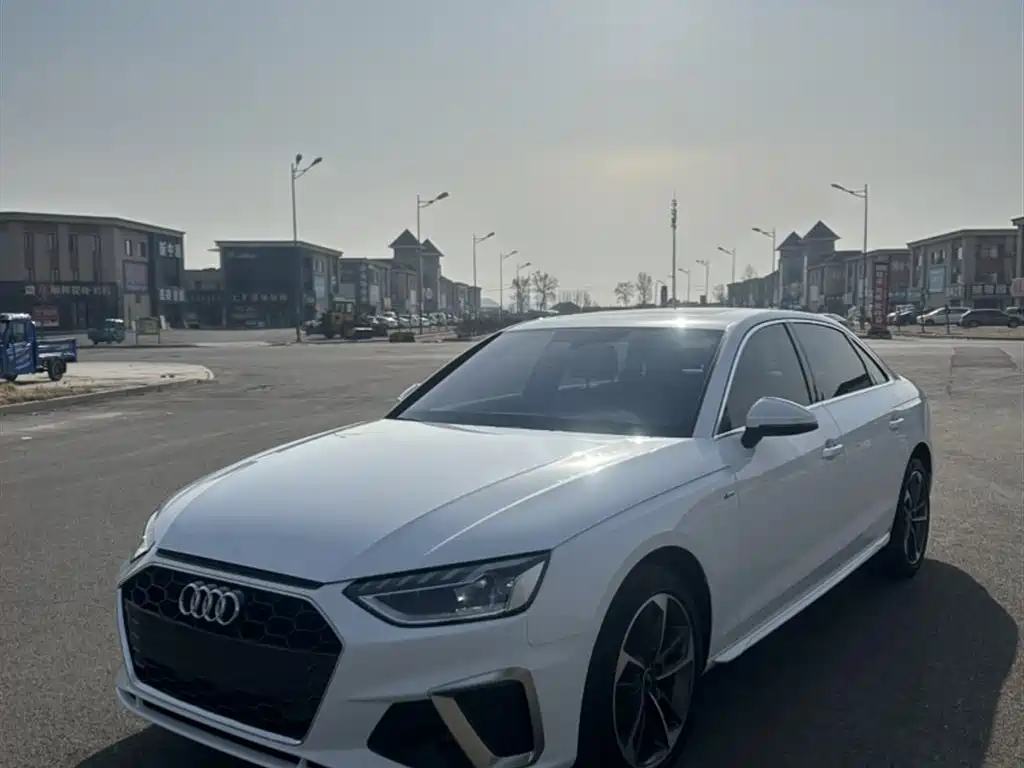 Audi A4L 2023 40 TFSI Fashion Dynamic
