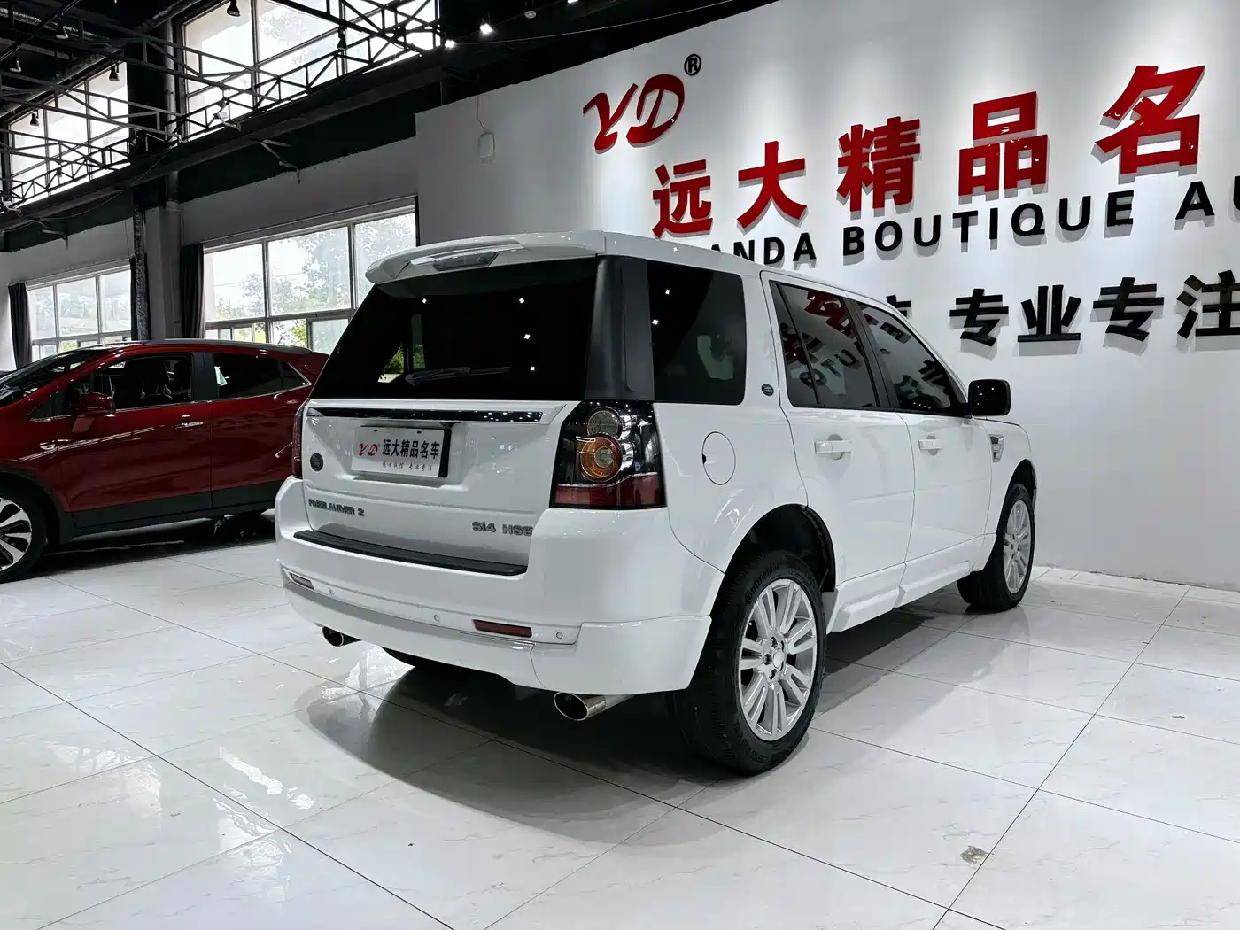 Land Rover Freelander 2 2014 2014 2.0T Si4 HSE Gasoline Edition