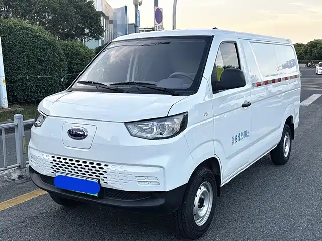 Kaiyi Jiangtun E5 32kWh, Стандарт