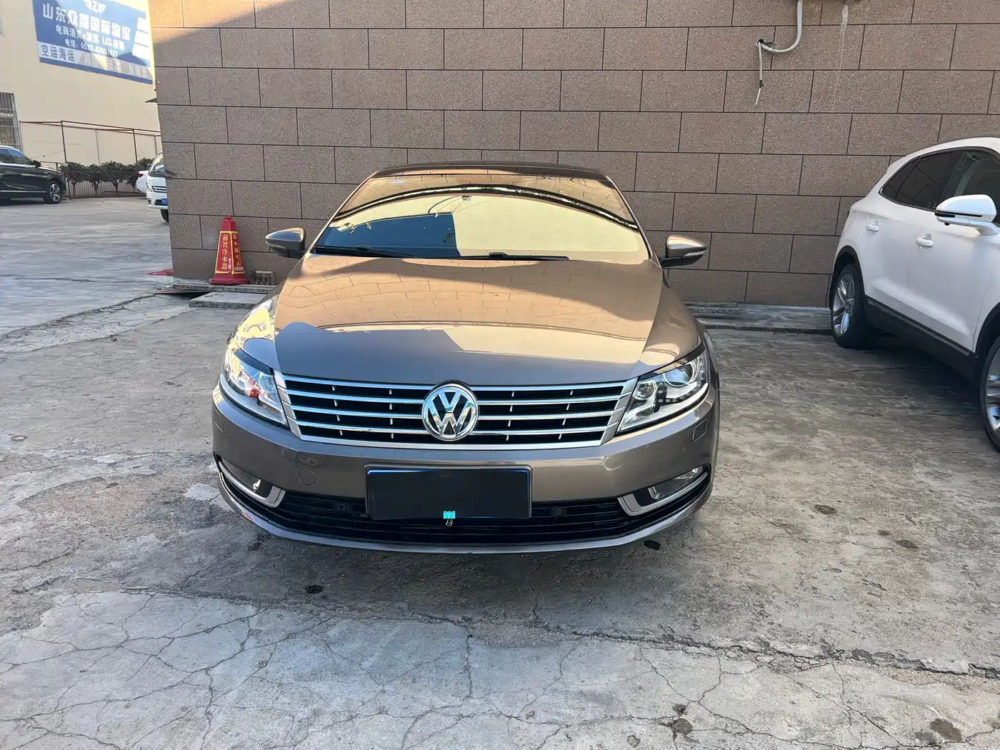 Volkswagen FAW-Volkswagen CC 2015 1.8TSI Premium фото 2