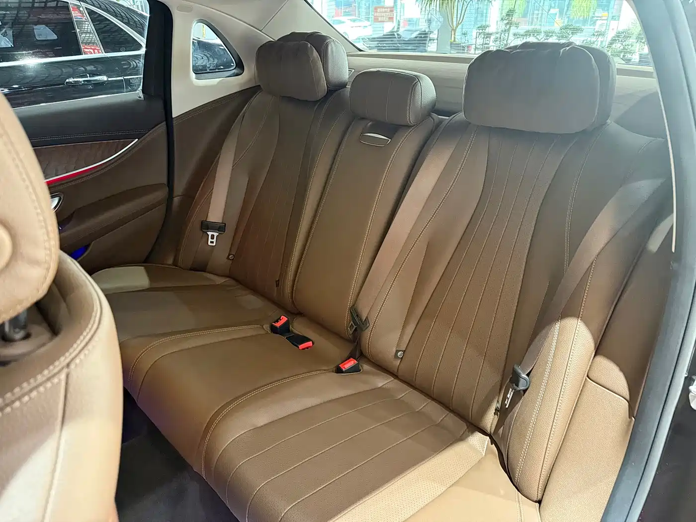 Mercedes-Benz E-Class 2022 Facelift E 260 L фото 24