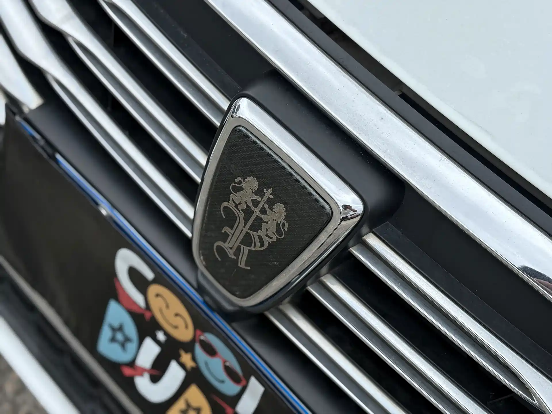 Фото 6 - Roewe i6