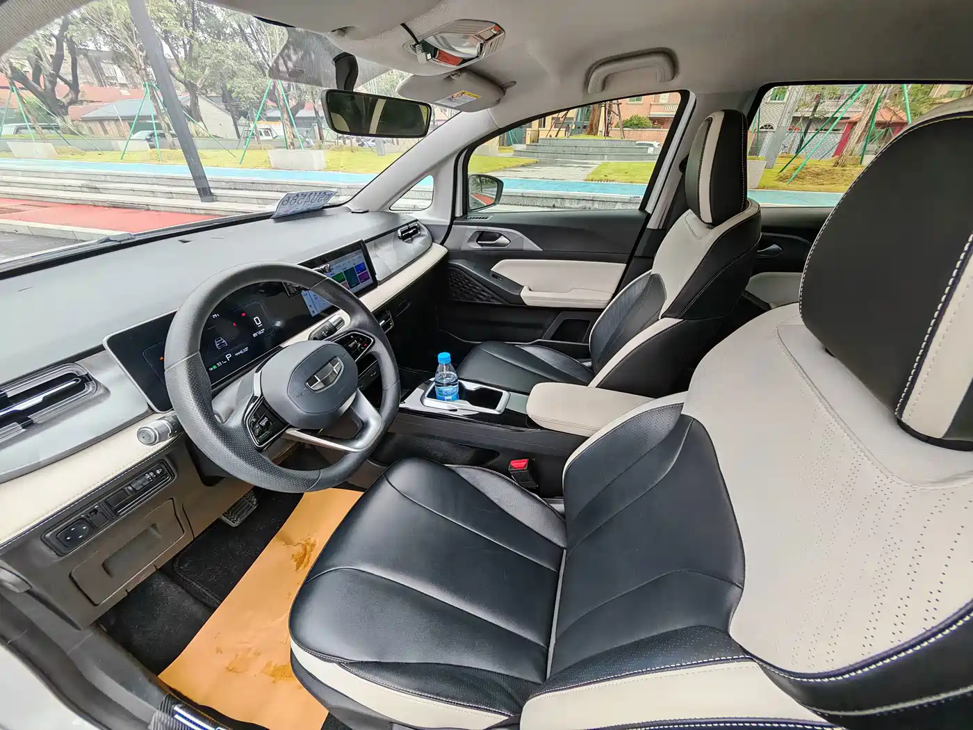 Geely Geometry E Firefly 2024 2024 Model 401km Fluorescent