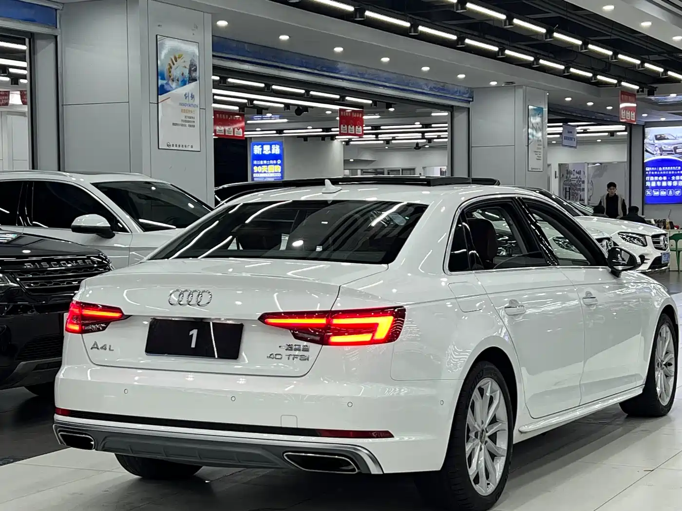 Audi A4L 2019 40 TFSI Fashion (China V) фото 6