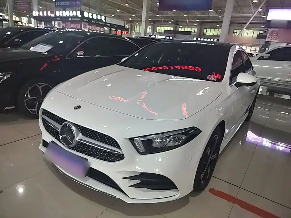 Mercedes-Benz A-Class 2022 Facelift III A 200 L Sport Sedan Fashion