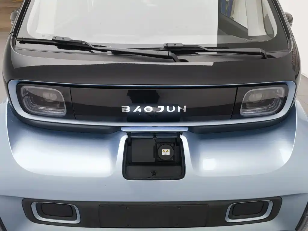 Baojun E300 2020 2020 Stellar Smart Fun Edition