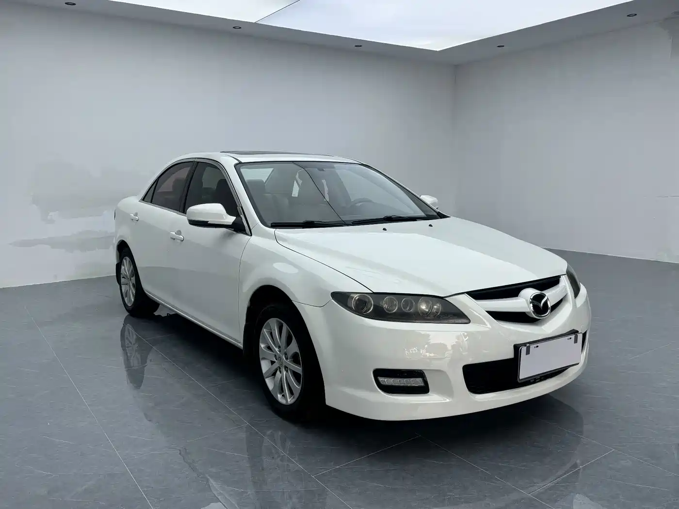 Фото 3 - Mazda 6